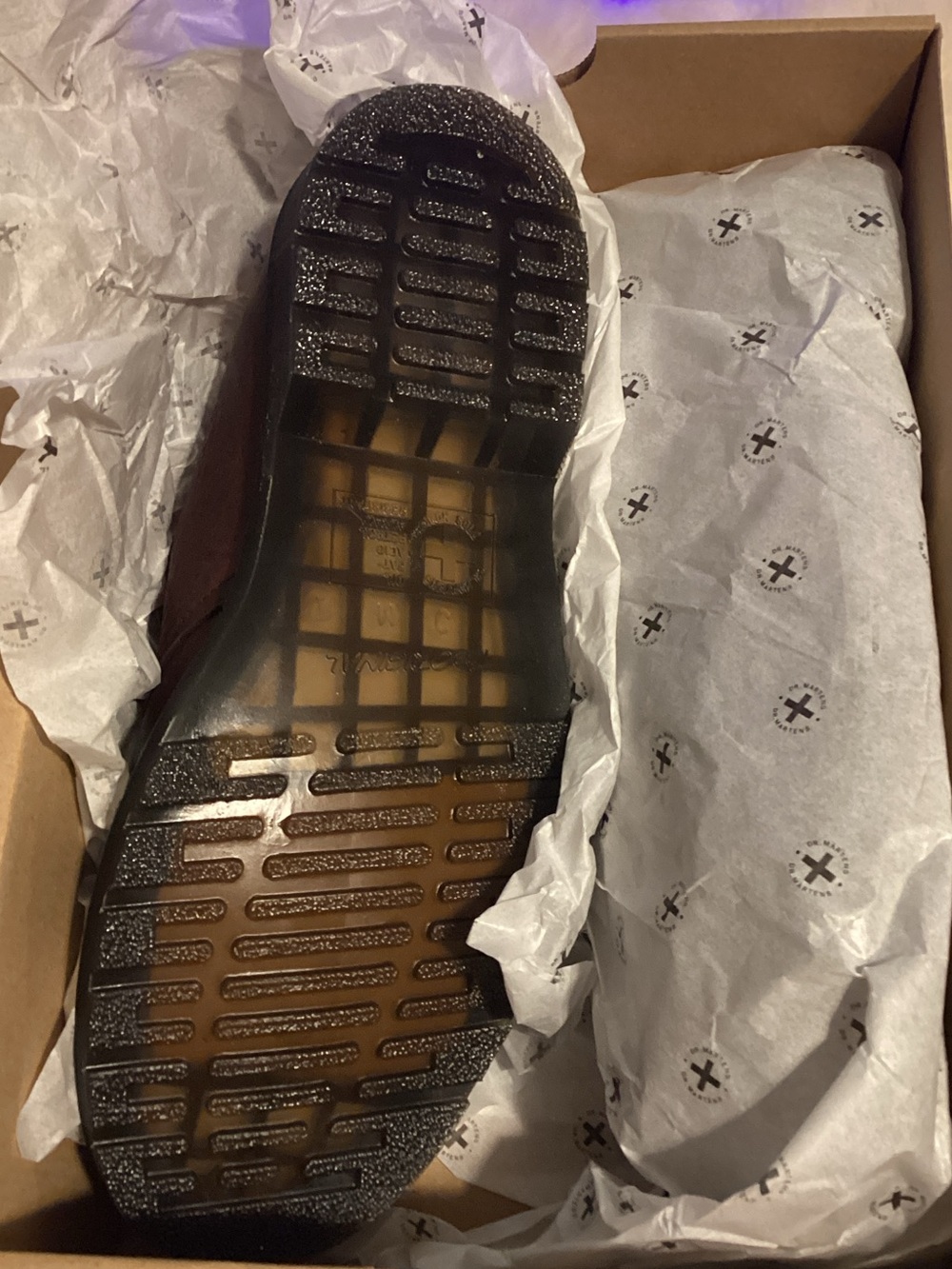 Dr Martens shoes - Picture 2 of 5
